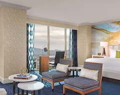 Lomakeskus Mandalay Bay Hotel & Casino (Las Vegas, Amerikan Yhdysvallat)