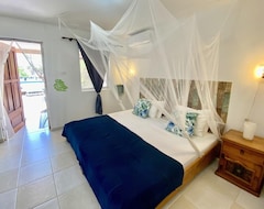 Hotelli Tropical Inn Bonaire (Kralendijk, BES Islands)