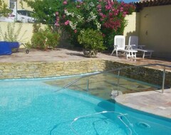 Tüm Ev/Apart Daire Large Villa With Heated Pool, 2 Steps From The Harbor And Beaches (Carqueiranne, Fransa)