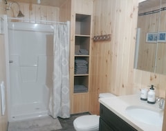 Entire House / Apartment Private Cottage & Guest Cabin, Rv Hookup, 8 Person Hot Tub Near Whitemouth Lake (Piney, Canada)