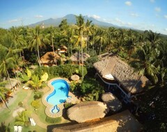 Hotel Pura Vida beach & Dive Resort (Dauin, Philippines)