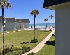 Toàn bộ căn nhà/căn hộ Surfside Beach Condo (Edgewater, Hoa Kỳ)