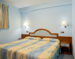 Hotel Marinasol & Aqua Spa Apartments (Playa del Aguila, Spain)