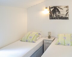 Toàn bộ căn nhà/căn hộ 2 Bedroom Accommodation In Pordic (Pordic, Pháp)