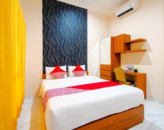 Hotel OYO 1473 Omah Tentrem Syariah (Klaten, Indonezija)