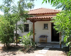 Toàn bộ căn nhà/căn hộ Calm Located, Amid An Olive Grove, Close To The Beach, Wifi | Holiday House Ilia (Krestena, Hy Lạp)