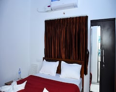 Khách sạn Blue Beach Homestay (Puducherry, Ấn Độ)