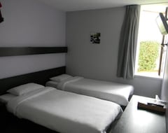 Class-Hotel (Poitiers, Francia)