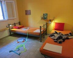 Entire House / Apartment Corallo 2, Top Apartment For 4-5 P., Right By The Sea, Boat Dock, Bike Hit (Blato, Croatia)