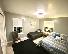 Cijela kuća/apartman 1 Full Bed & 1 Single Bed Private Room #3 With Tv And Closet (Orangeville, Sjedinjene Američke Države)
