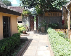 Hotel Godials (Nairobi, Kenya)