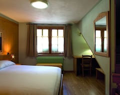 Huoneistohotelli Villa Fridau Resort (Gressoney - Saint - Jean, Italia)