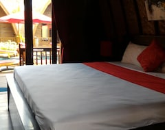 Hotel E'Wahana Homestay (Gili Trawang, Indonezija)