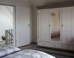 Toàn bộ căn nhà/căn hộ Apartment With Heated Indoor Pool And Sauna - 1st Floor (Weener, Đức)