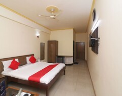 Hotel OYO 24951 Vaibhav Palace (Agra, India)