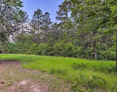 Hele huset/lejligheden Secluded Cabin W/pond - 37 Mi. To Gulf Coast! (Wiggins, USA)