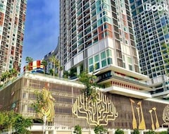 Hele huset/lejligheden I-duplex Condo With Lots Of Entertainments Around! (Shah Alam, Malaysia)