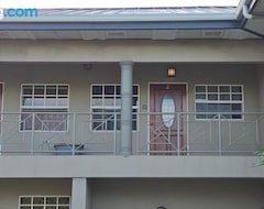 Tüm Ev/Apart Daire Cozy One Bedroom Apartment (Scarborough, Trinidad and Tobago)