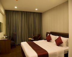 Hotel V7 (Chennai, Indija)