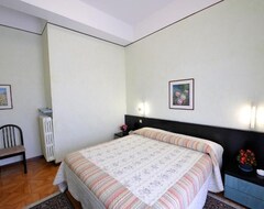 Khách sạn Hotel Villa Mon Toc (Stresa, Ý)