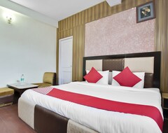 Khách sạn OYO 11741 Hotel Nest (Dalhousie, Ấn Độ)