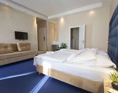 Hotel Villa BB (Podstrana, Croatia)