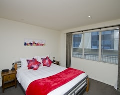 Serviced apartment Pavilion Beachfront Apartments (Mount Maunganui, New Zealand)