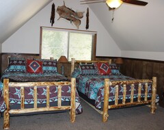 Hele huset/lejligheden Woodsy Mountain Cabin - Best Location In Graeagle (Blairsden, USA)