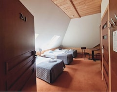 Hotel 365 (Kielce, Polonia)