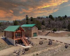 Koko talo/asunto Large Group Cozy Cabins Between Bryce And Zion (Alton, Amerikan Yhdysvallat)