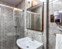 Khách sạn Rose Apartments (Istanbul, Thổ Nhĩ Kỳ)