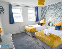 Cijela kuća/apartman Huntsfield House- Lovely Modern 4 Bedroom House Suitable For Work And Leisure Stays (Chorley, Ujedinjeno Kraljevstvo)