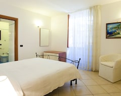 Hotel Olga'S Relais (Massa Lubrense, Italy)
