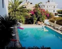 Khách sạn Minas Pension (Agios Stefanos, Hy Lạp)