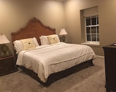 Entire House / Apartment Newly Remodeled House Downtown Little Rock! (Little Rock, USA)