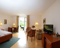 Hotelli Churfuerstliche Waldschaenke (Moritzburg, Saksa)