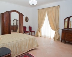 Oda ve Kahvaltı Villa Strampelli (Pomezia, İtalya)