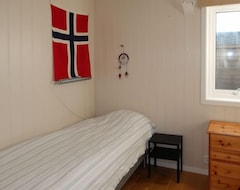 Entire House / Apartment Apartment Gurevika (fjh663) In Huglo - 6 Persons, 3 Bedrooms (Austrheim, Norway)