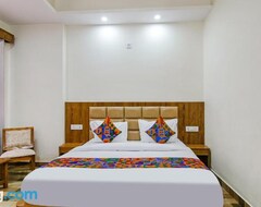 Khách sạn FabHotel Himalayan Park (Kullu, Ấn Độ)