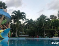 Khách sạn Vi-da Guest Resort (Irosin, Philippines)