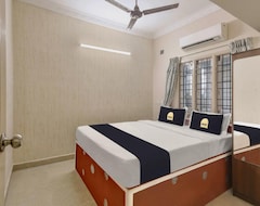 Khách sạn OYO Flagship Hotel Laksh View (Surat, Ấn Độ)