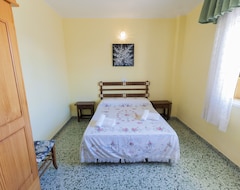 Koko talo/asunto Pandora 3 - Apartment For 8 People In Playa De Miramar (Miramar, Espanja)