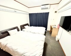 Khách sạn Hotel Arena (Okinawa, Nhật Bản)