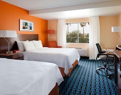 Hotelli Country Inn & Suites by Radisson, Phoenix Airport, AZ (Phoenix, Amerikan Yhdysvallat)