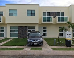 Tüm Ev/Apart Daire Brand New House With Pool 10min Away From The Beach (Playa del Carmen, Meksika)