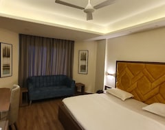 Hotel Ajanta Palace (Ratlam, India)