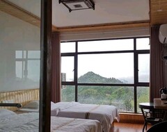 Hotel Dabie Mountain Happy Farmhouse Inn (Huoshan, Kina)