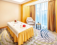 Hotel Holiday Inn Neijiang Riverside (Neijiang, Kina)