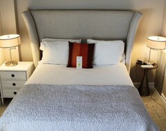 Hotel Luxury Suite With Kitchen (Edina, USA)
