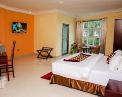 Eagles Nest In. Hotel (Tarkwa, Gana)